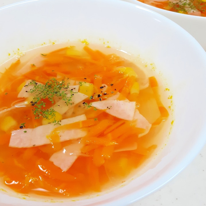子供が喜ぶ ニンジン ハム コーン缶のスープ レシピ 作り方 By Acchan66 楽天レシピ